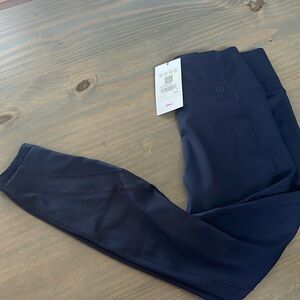 Wilson leggings…smoke free home…very nice leggings…Navy..New with tags